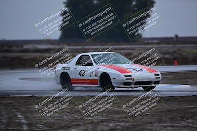 media/Nov-15-2025-CalClub SCCA (Sat) [[7bfa5a7151]]/Race/Group 6/